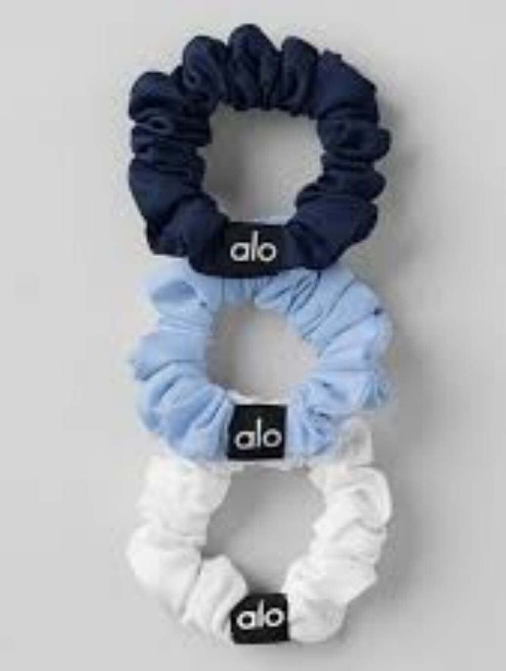Alo Yoga Fresh Mini Scrunchie 3-Pack